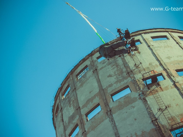 Прыжки с веревкой, Колизей